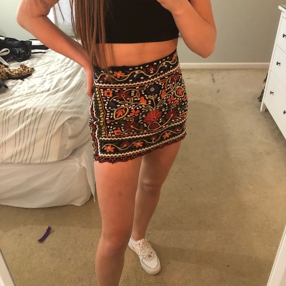 goodnight macaroon colorful skirt! - Picture 2 of 5